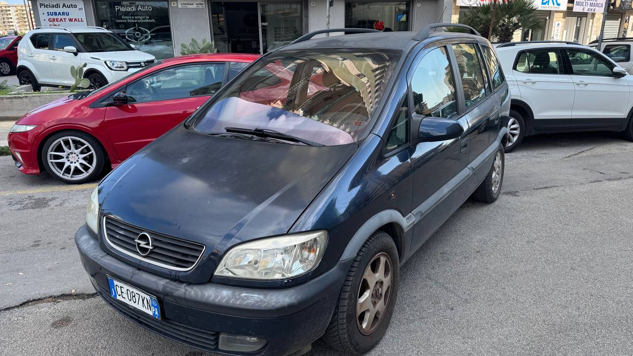 Opel Zafira 1.6cc benz.